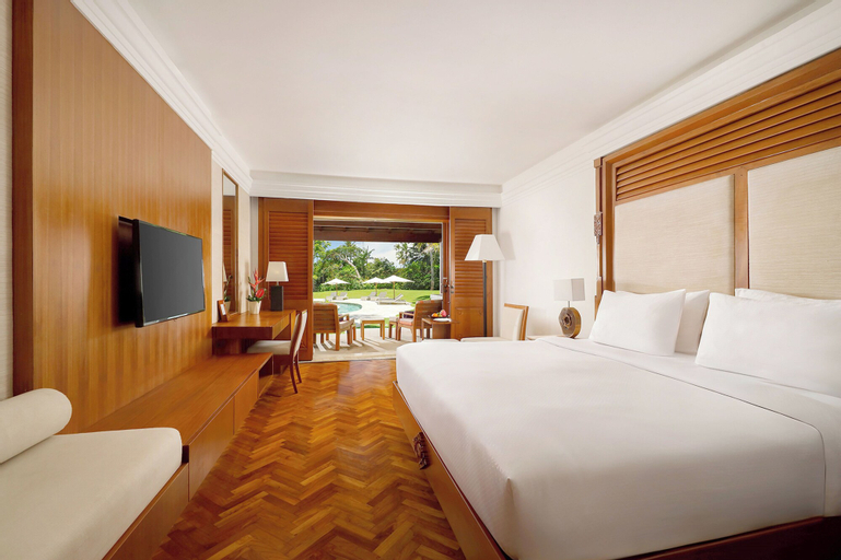 Bedroom 12