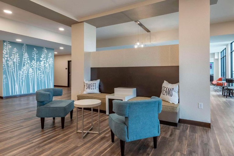 Public Area, Sleep Inn & Suites Milwaukee/Franklin, Milwaukee