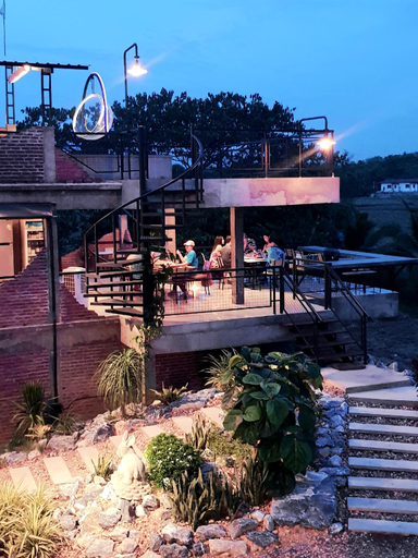 Food & Drinks 3, Suan Glang Na, Muang Phrae