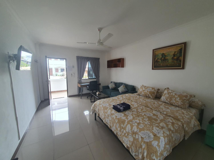 Bedroom 12