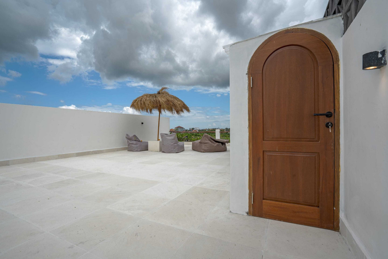 Exterior & Views 2, Villa Sawahku, Badung