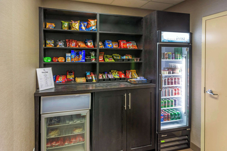 Food & Drinks 5, Comfort Inn & Suites Logan Near University, Cache