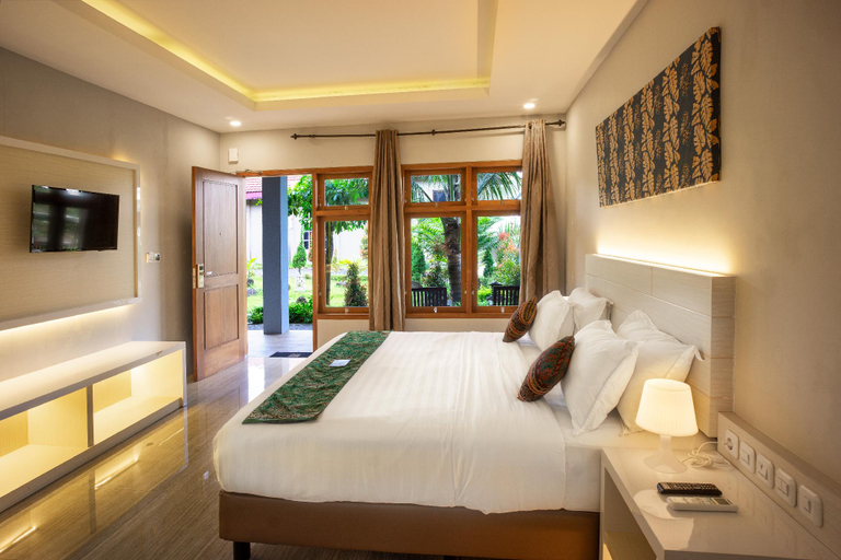 Bedroom 24