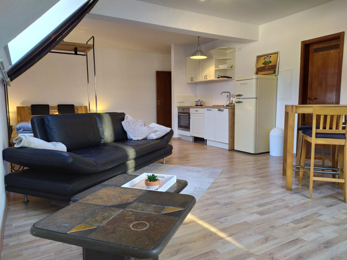 Others 3, Super Penthouse #9 oder Studio #6 mit Aufzug, Terrasse & Wintergarten im Zentrum, Städteregion Aachen