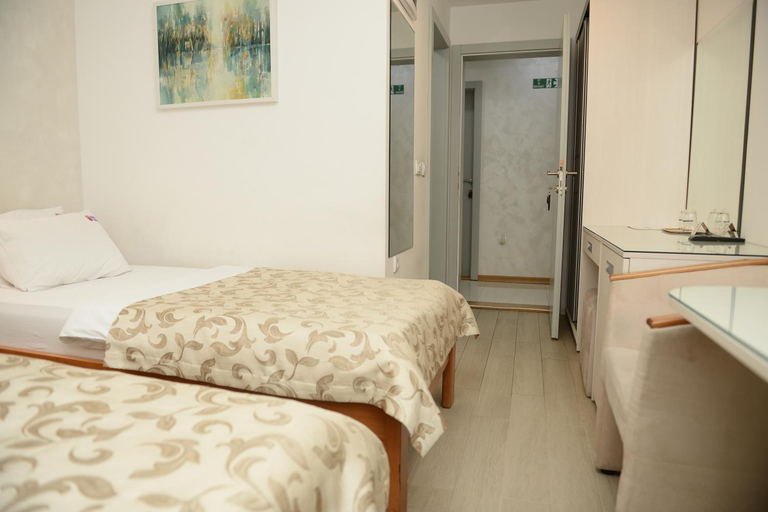 Bedroom 3, Hotel Sunce, Kraljevo