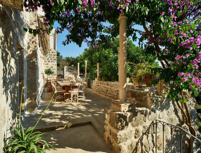 Others 2, Luxury Villa Lemonia near Dubrovnik Heated Pool & Sea View, Pojezerje