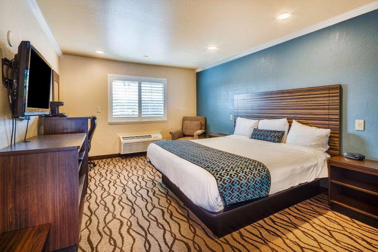 Bedroom 14