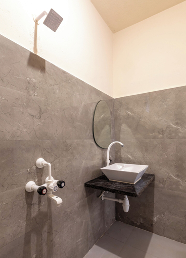 Bathroom 3, Sunset Cafe Beach Stay, Uttara Kannada
