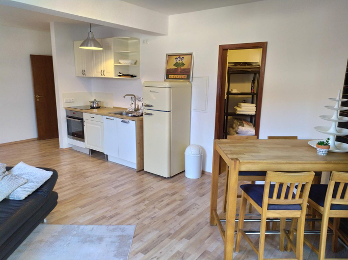 Others 4, Super Penthouse #9 oder Studio #6 mit Aufzug, Terrasse & Wintergarten im Zentrum, Städteregion Aachen