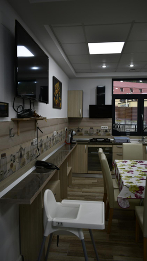 Others 5, New Green, Slanic-moldova