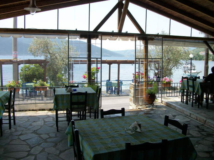 Food & Drinks, Haus Pigadi, Thessaly