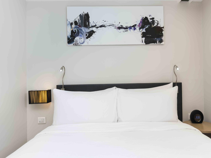 Bedroom 18