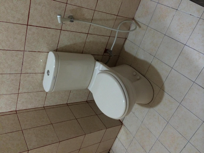 Bathroom 9