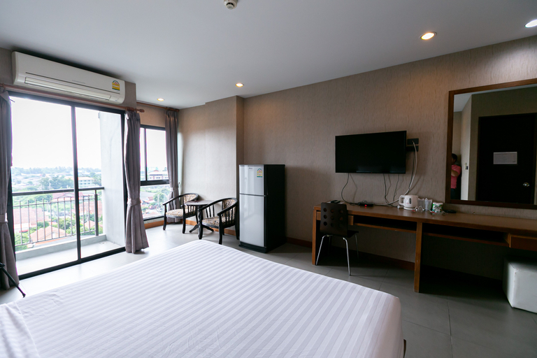 Bedroom 12