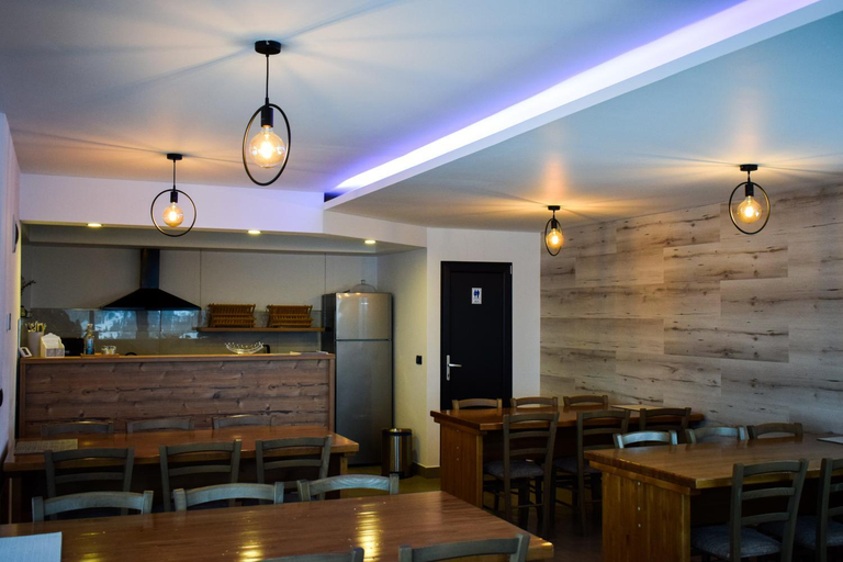 Food & Drinks, Panoramic Residence, Borsa