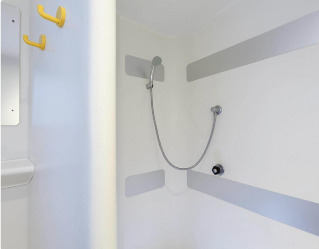 Bathroom 2, Meliness Hôtel, Eure