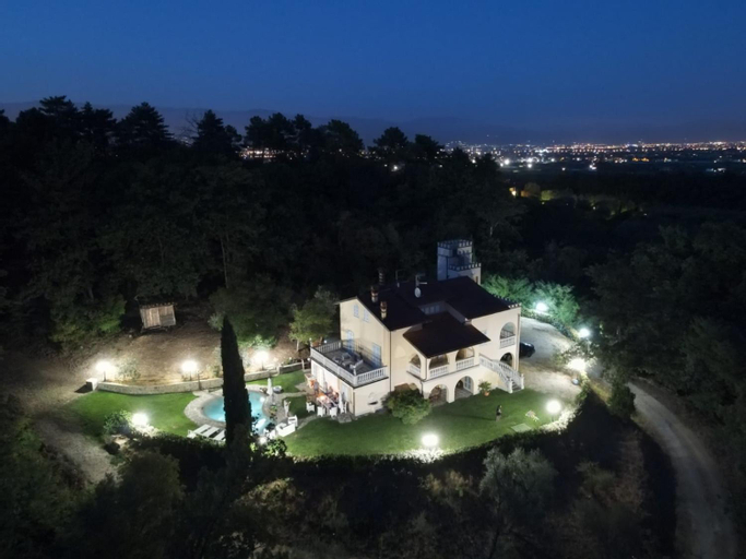 Villa Marisa by VacaVilla, Pistoia