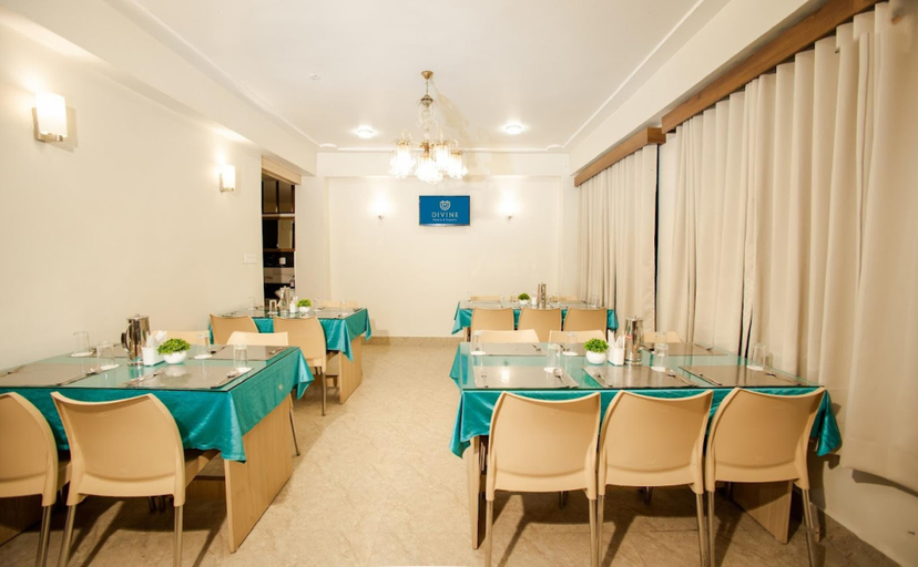 Food & Drinks 2, Divine The Elite Zong Lachung, North Sikkim