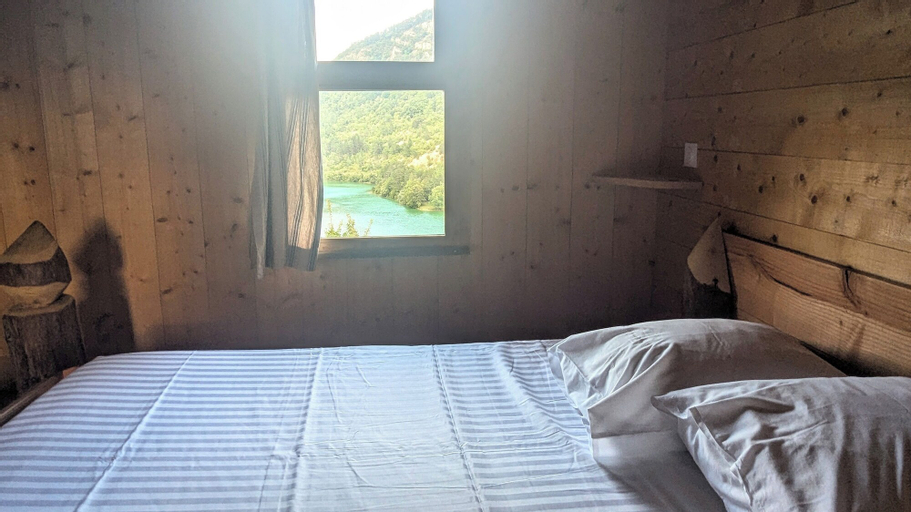 Bedroom 13