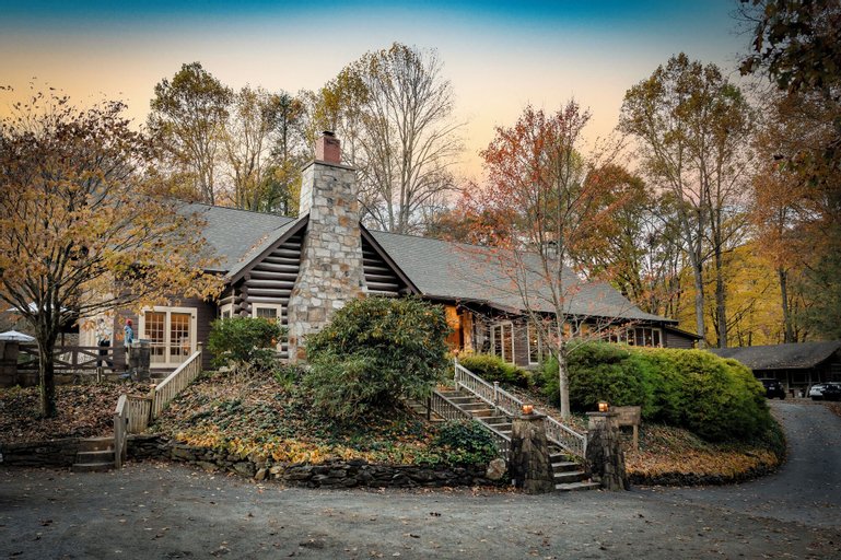 Snowbird Mountain Lodge, Graham