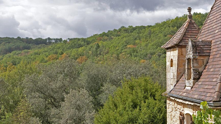 Others 3, La Maison Bleue, Dordogne