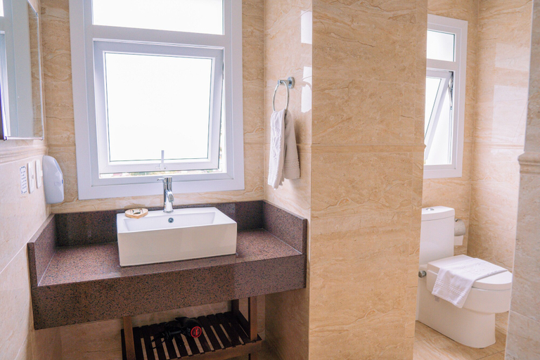 Bathroom 4, Flame Boutique Hotel, Canela