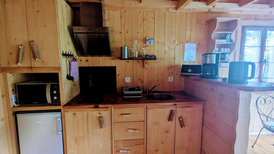 Dining Room 11