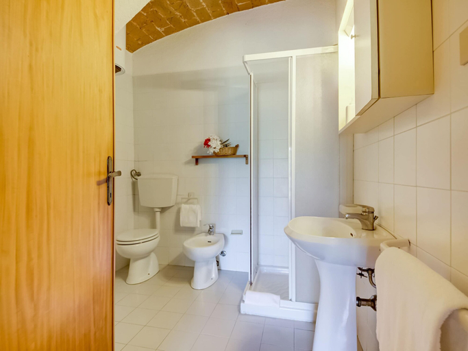 Bathroom, Tuscan Farmhouse in Montescudaio near Sea, Pisa