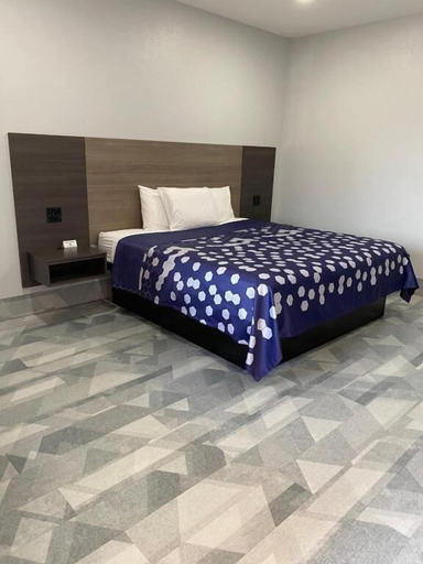 Bedroom 2, Airway Inn - IAH Airport, Houston