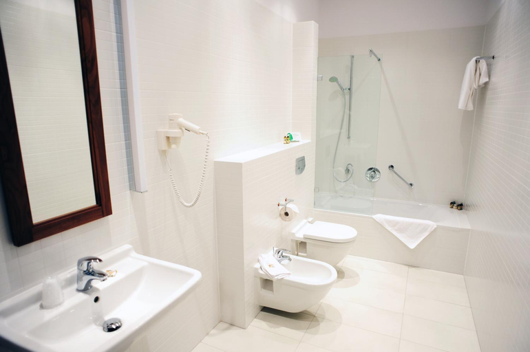 Bathroom 3, Hotel Zamek Lubliniec, Lubliniec