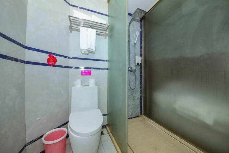 Bathroom 4, Yueqing Jane Eyre Theme Hotel, Wenzhou
