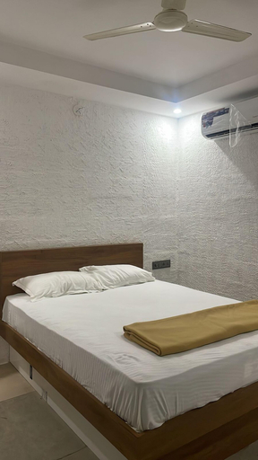 Bedroom 3, Vin Hotels & Service Apartments Manyata Tech Park, Bangalore