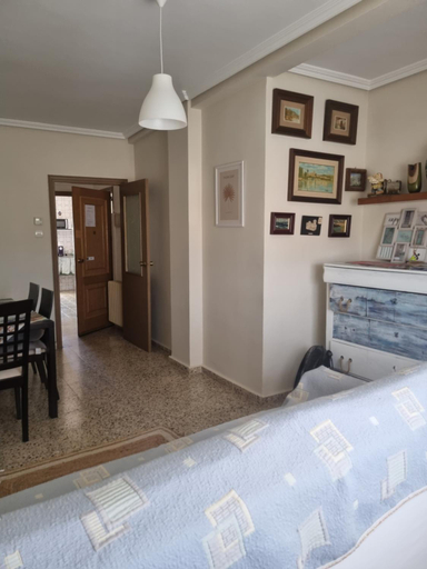 Others 4, Casa Mara, Zamora