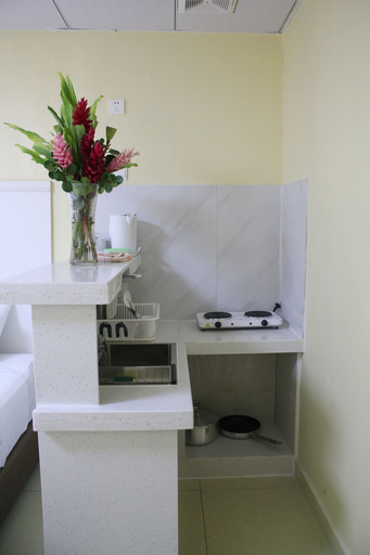 Others 5, Central Bay Motel, Port Vila