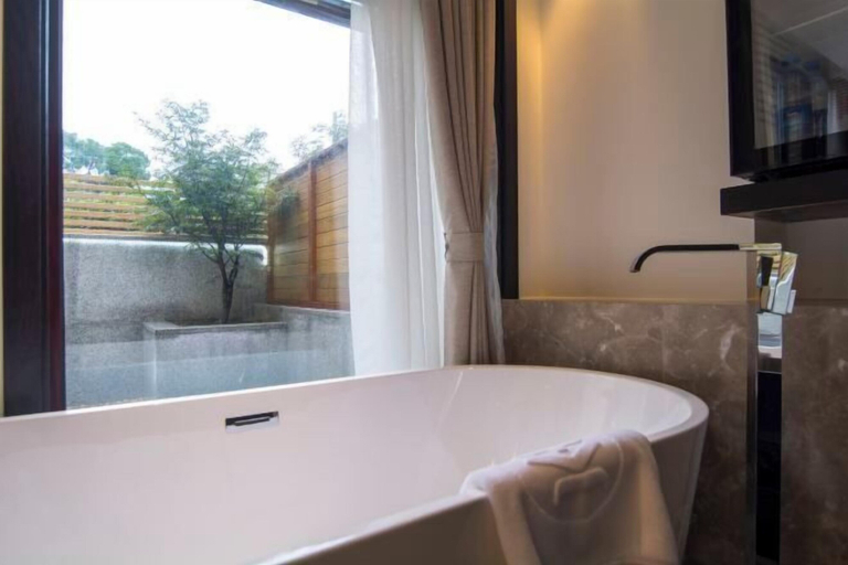 Bathroom 4, West Lake Teavilla, Hangzhou