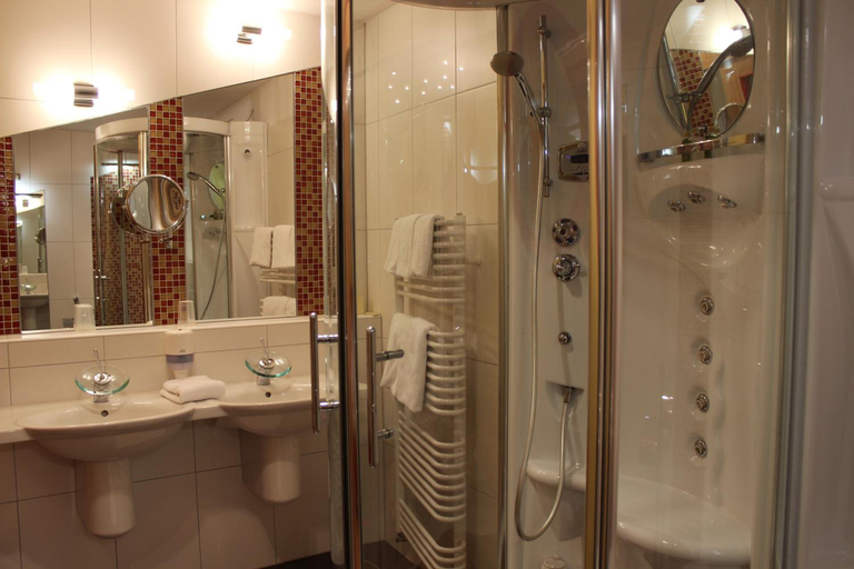 Bathroom 4, Postgasthof Thaller Apfelland, Weiz