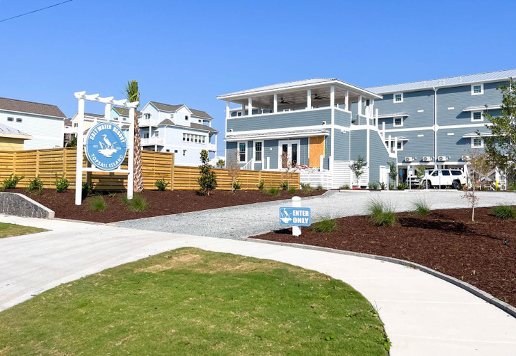 1008 King Suite, 1st Floor Serenity, New Hanover