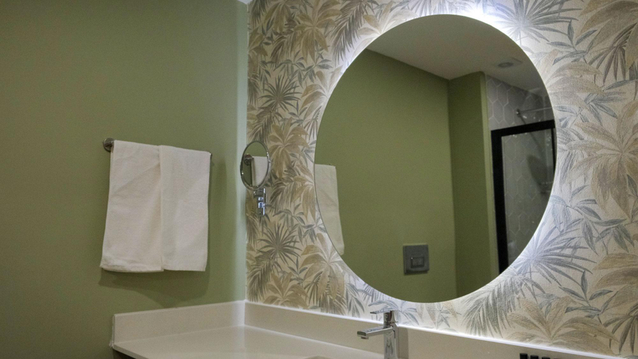 Bathroom 3, The Kirte Hotel, Eceabat