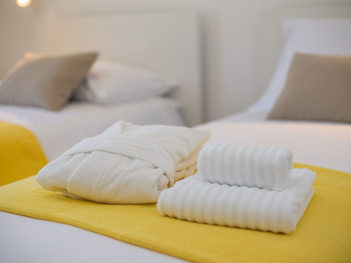 Room 5, Apartments Ema-two Bedroom Apartment With Sea View, Ploče