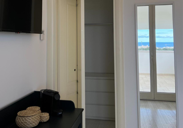 Others 4, Villa Maria - Apartments in villa with pool, Bari