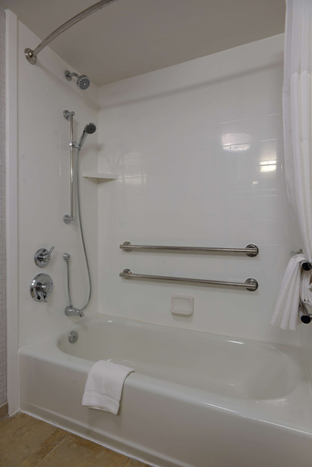 Bathroom 5, Hampton Inn & Suites ATL-Six Flags, Douglas