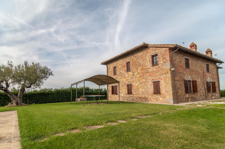 Others 5, Cottage Casaglia, Perugia