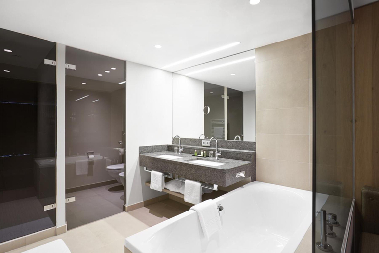 Bathroom 5, Strandhotel Entner, Schwaz