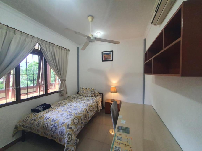 Bedroom 7