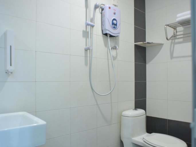Bathroom 3