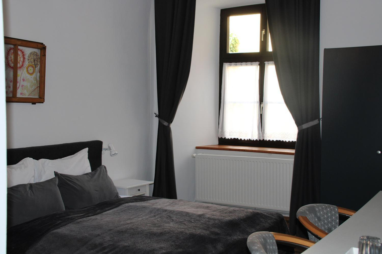 Bedroom 2, Hotel im Stift Neuberg, Bruck-Mürzzuschlag