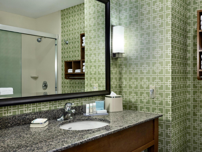 Bathroom 15