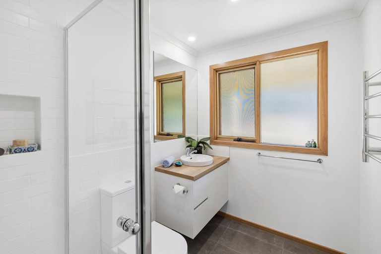 Others 1, Green Gully House, Surf Coast - West