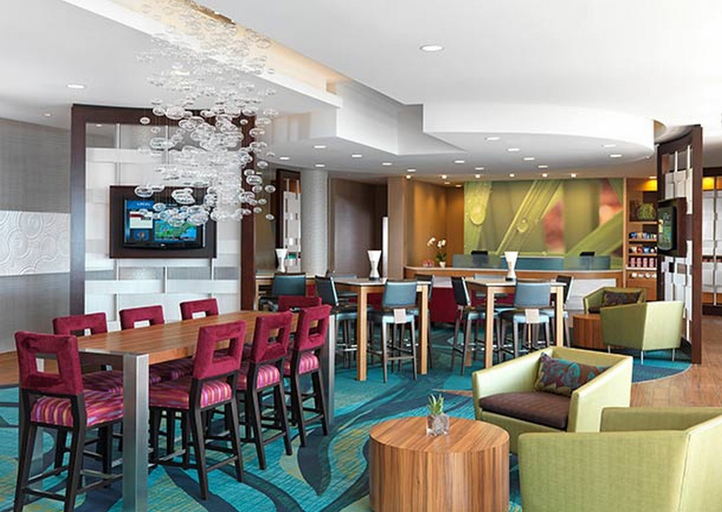 Food & Drinks 5, Springhill Suites Houston I-45 North, Houston