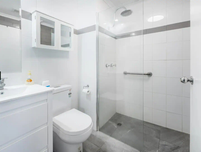Bathroom, Alexander Apts - Ground Floor 2 Bedroom, Gold Coast